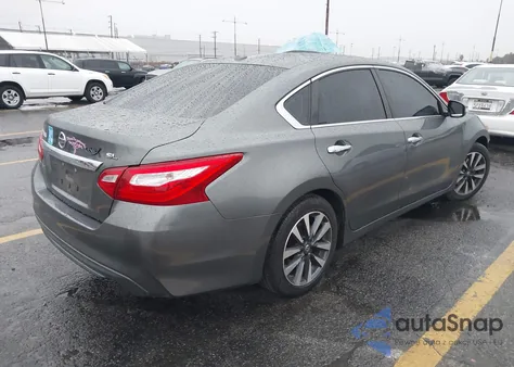 2017 Nissan Altima 2.5 Sl z USA, uszkodzony, nr VIN 1N4AL3AP6HC140188